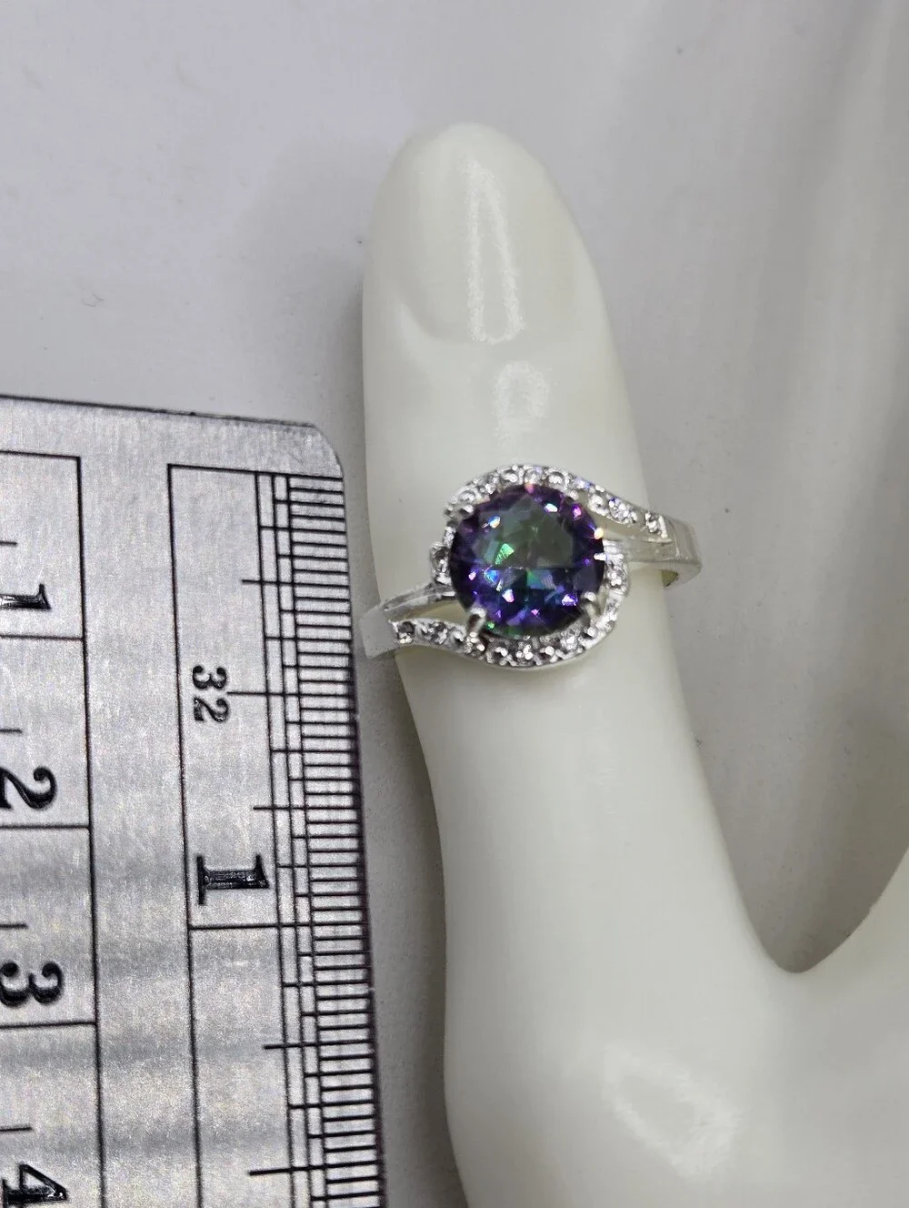 Swarovski Crystal Elements Silver Statement Ring Mystic Purple Size 8.5 Halo